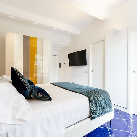 La Suite Del Cavaliere Amalfi Bagian luar foto