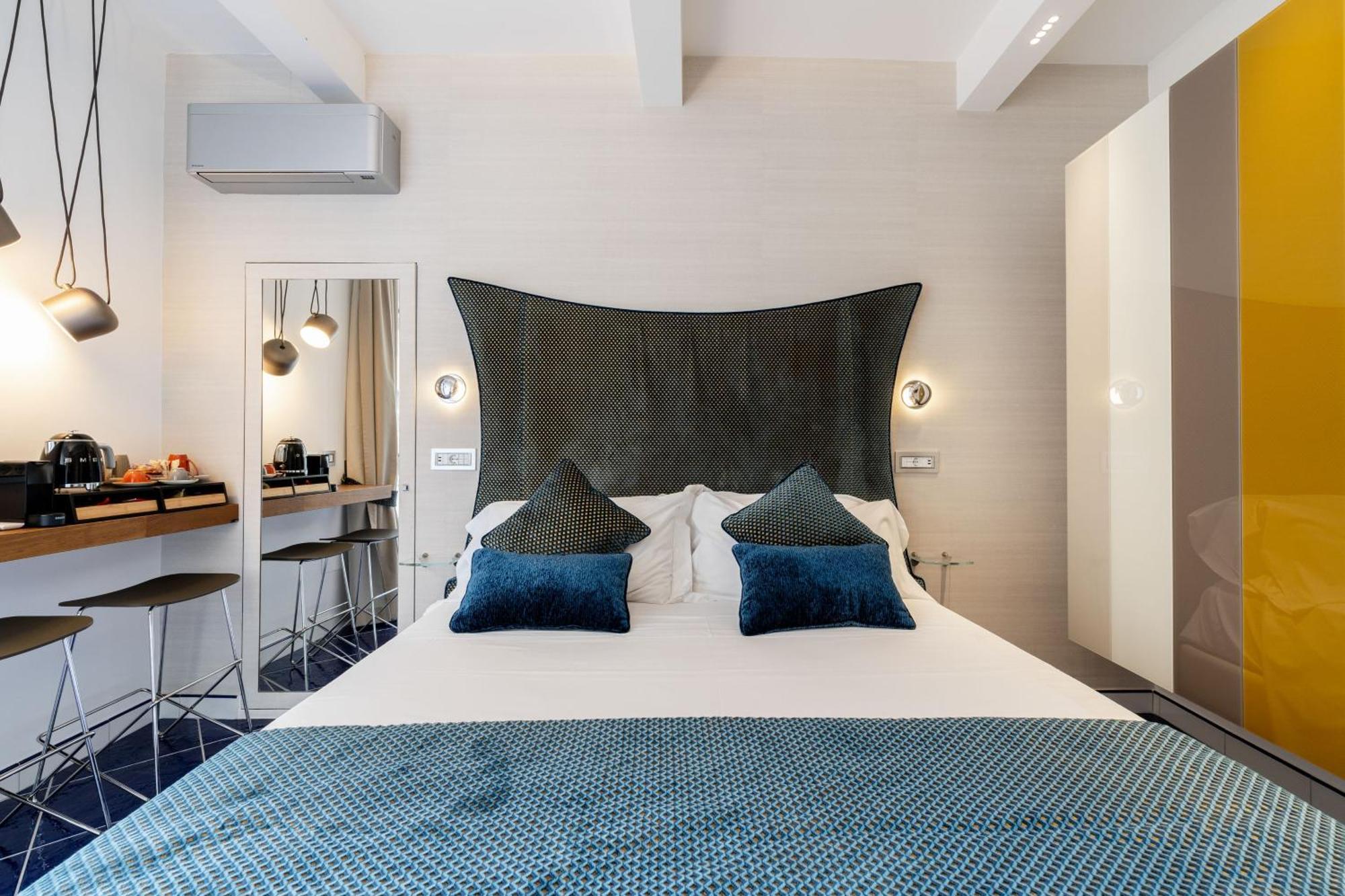 La Suite Del Cavaliere Amalfi Bagian luar foto